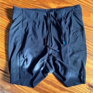 Janji 4” trail shorts size small color Midnight Black GUC